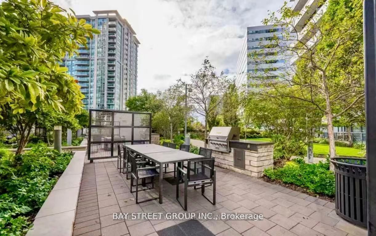 5 Sheppard Avenue E 4218 Property Photo 24