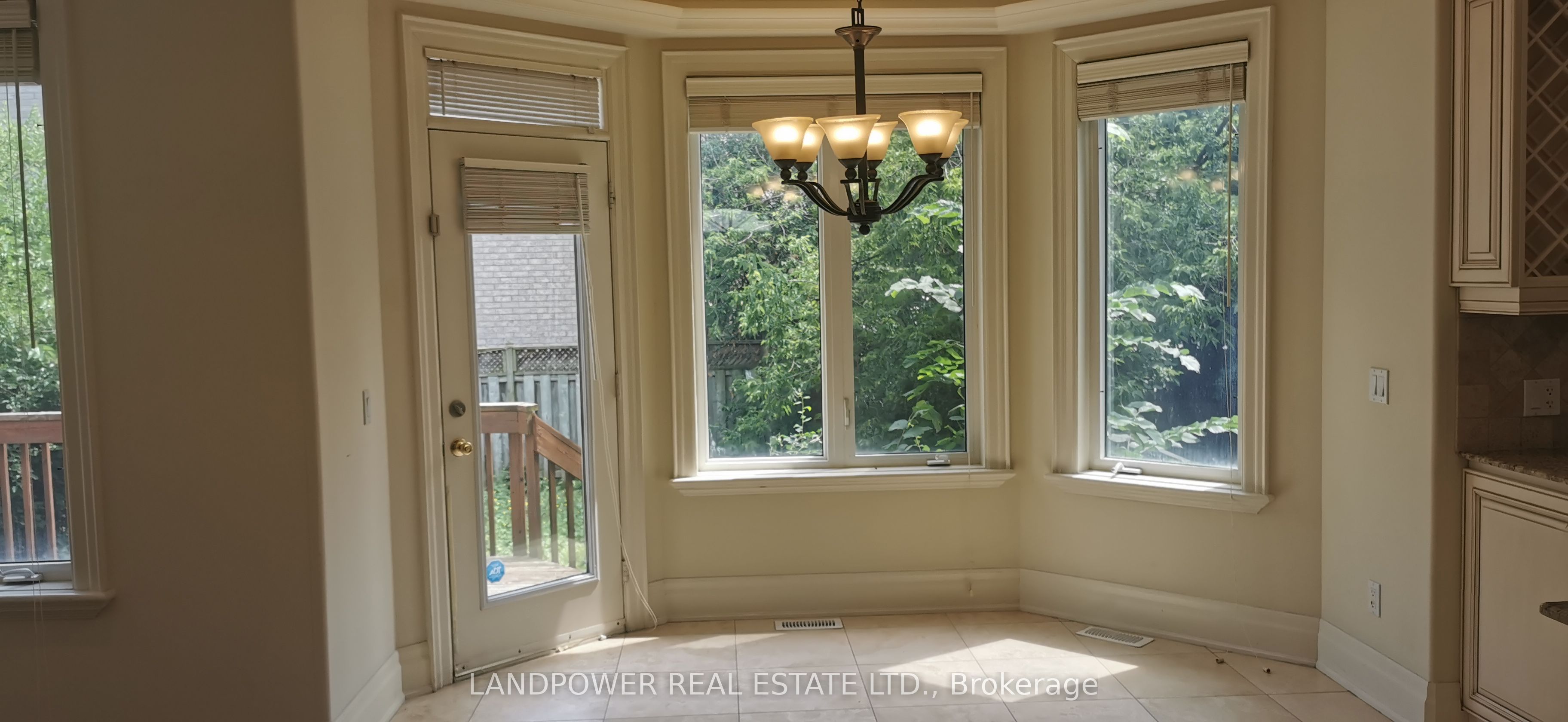 33 Bevdale Road Property Photo 16