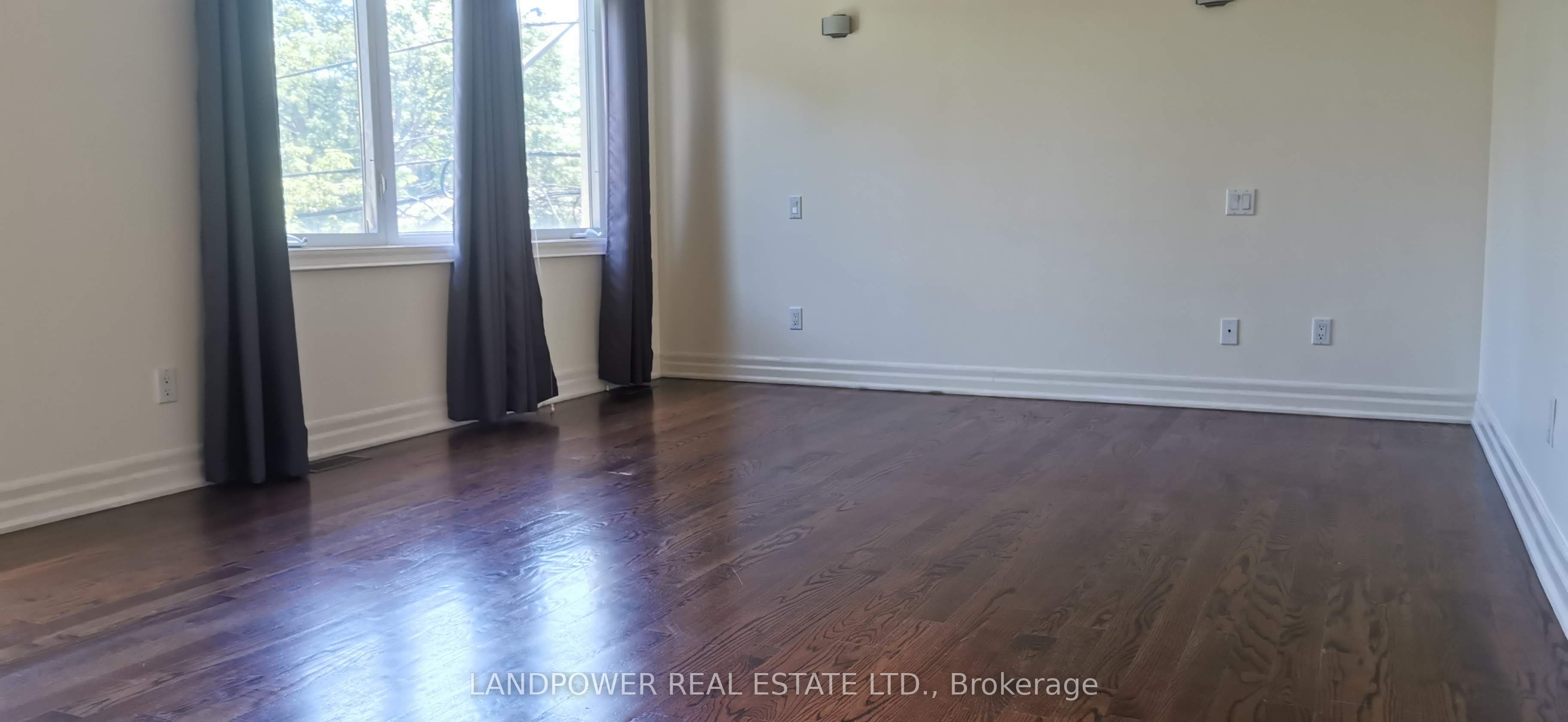 33 Bevdale Road Property Photo 21