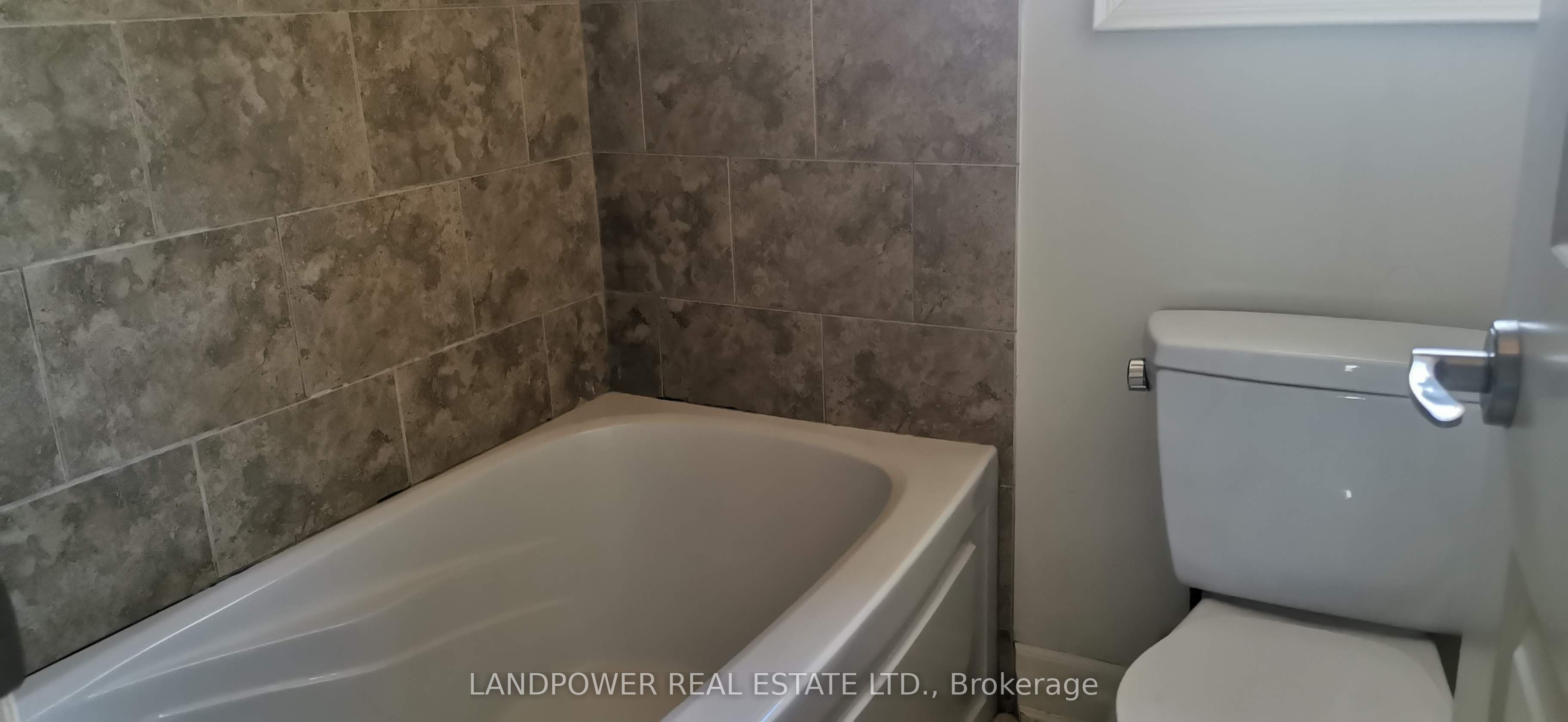 33 Bevdale Road Property Photo 29