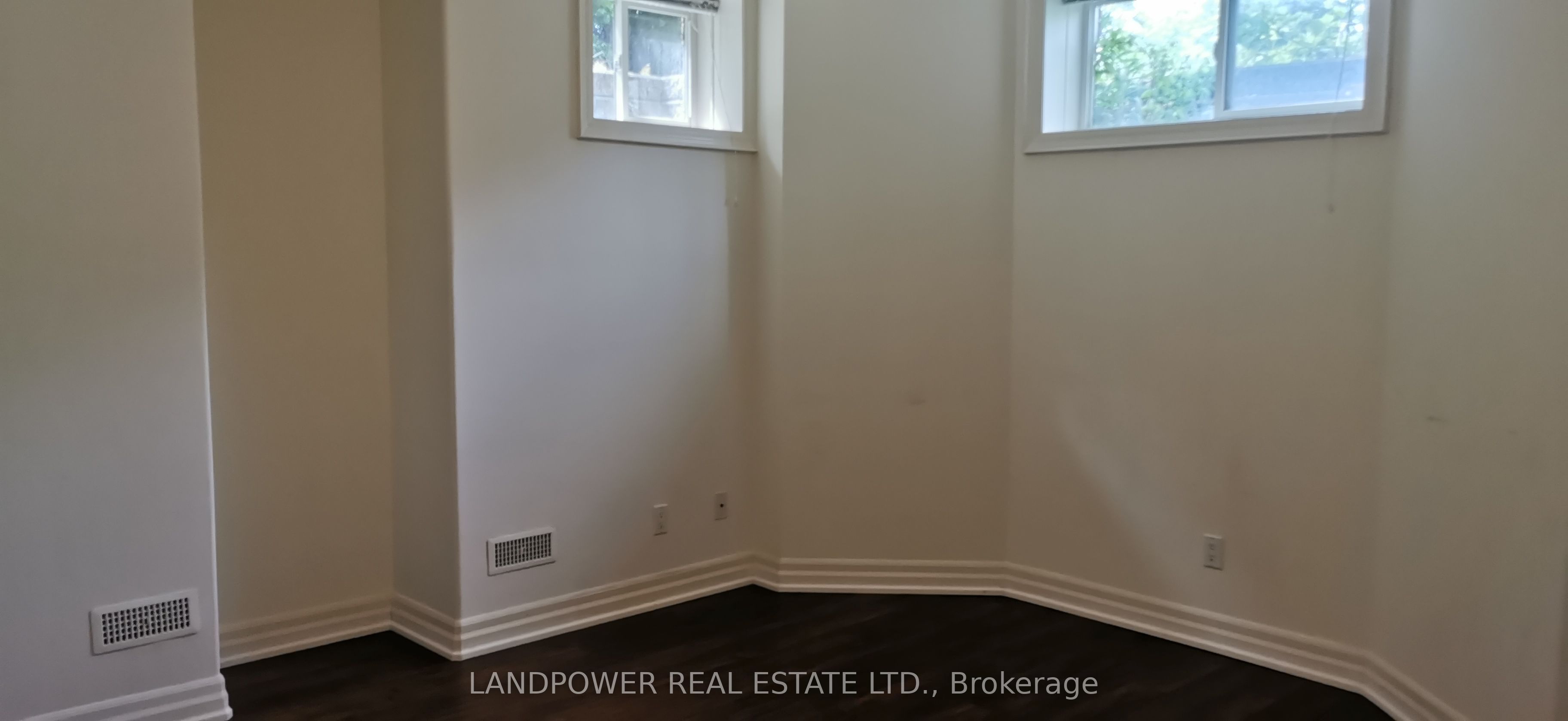 33 Bevdale Road Property Photo 38