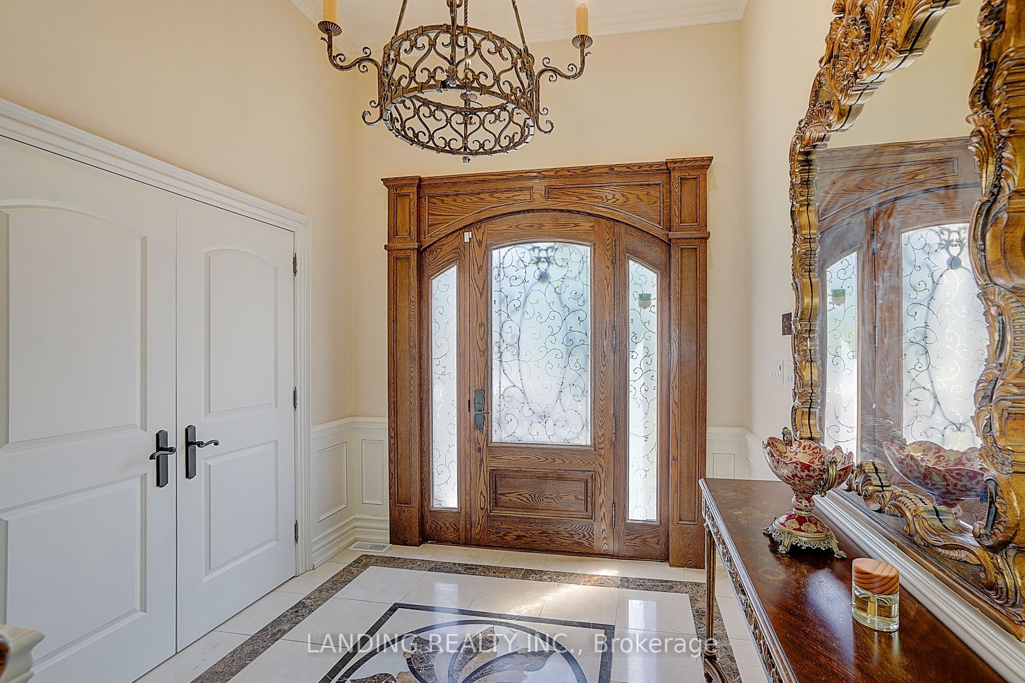 24 Abbotsford Road Property Photo 3