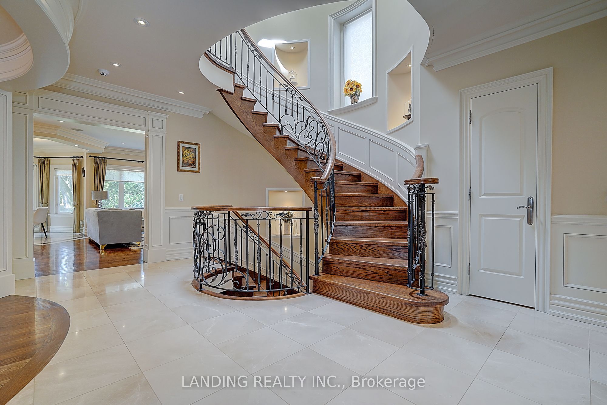 24 Abbotsford Road Property Photo 6