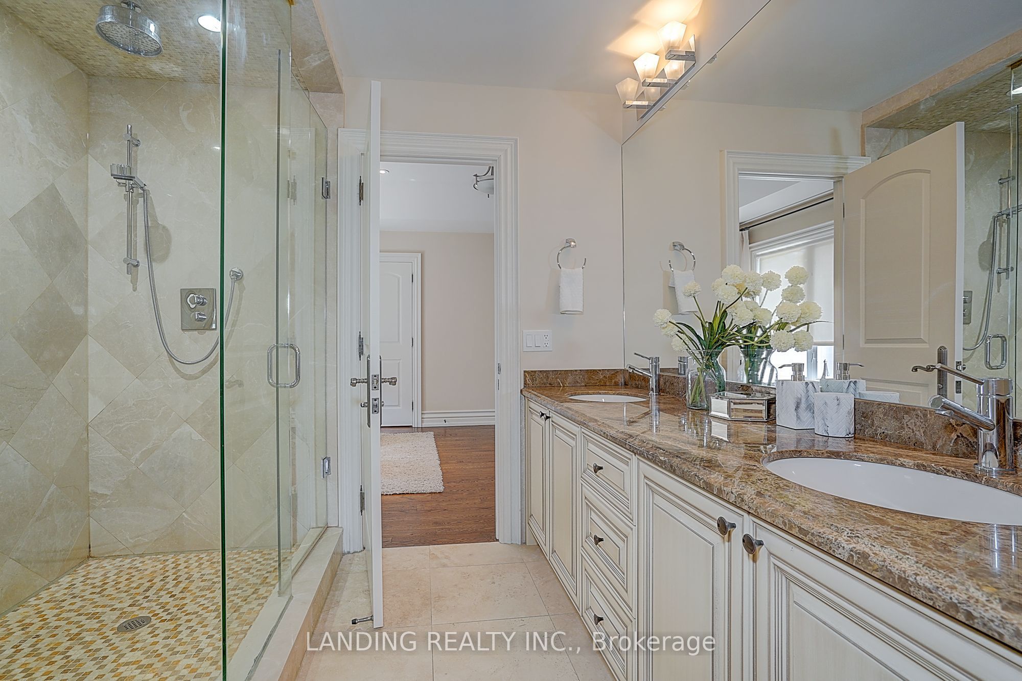 24 Abbotsford Road Property Photo 39