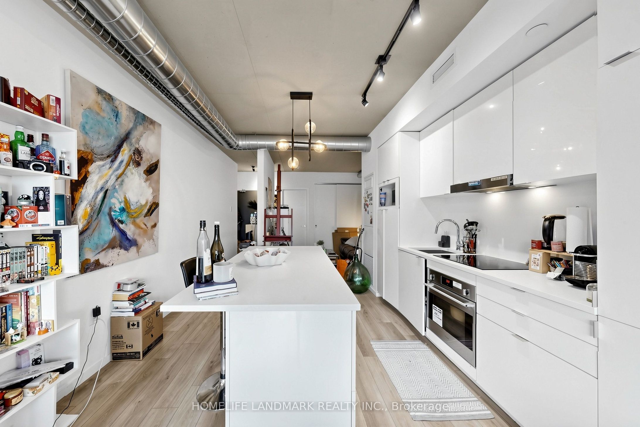 21 Lawren Harris Square 801 Property Photo 12