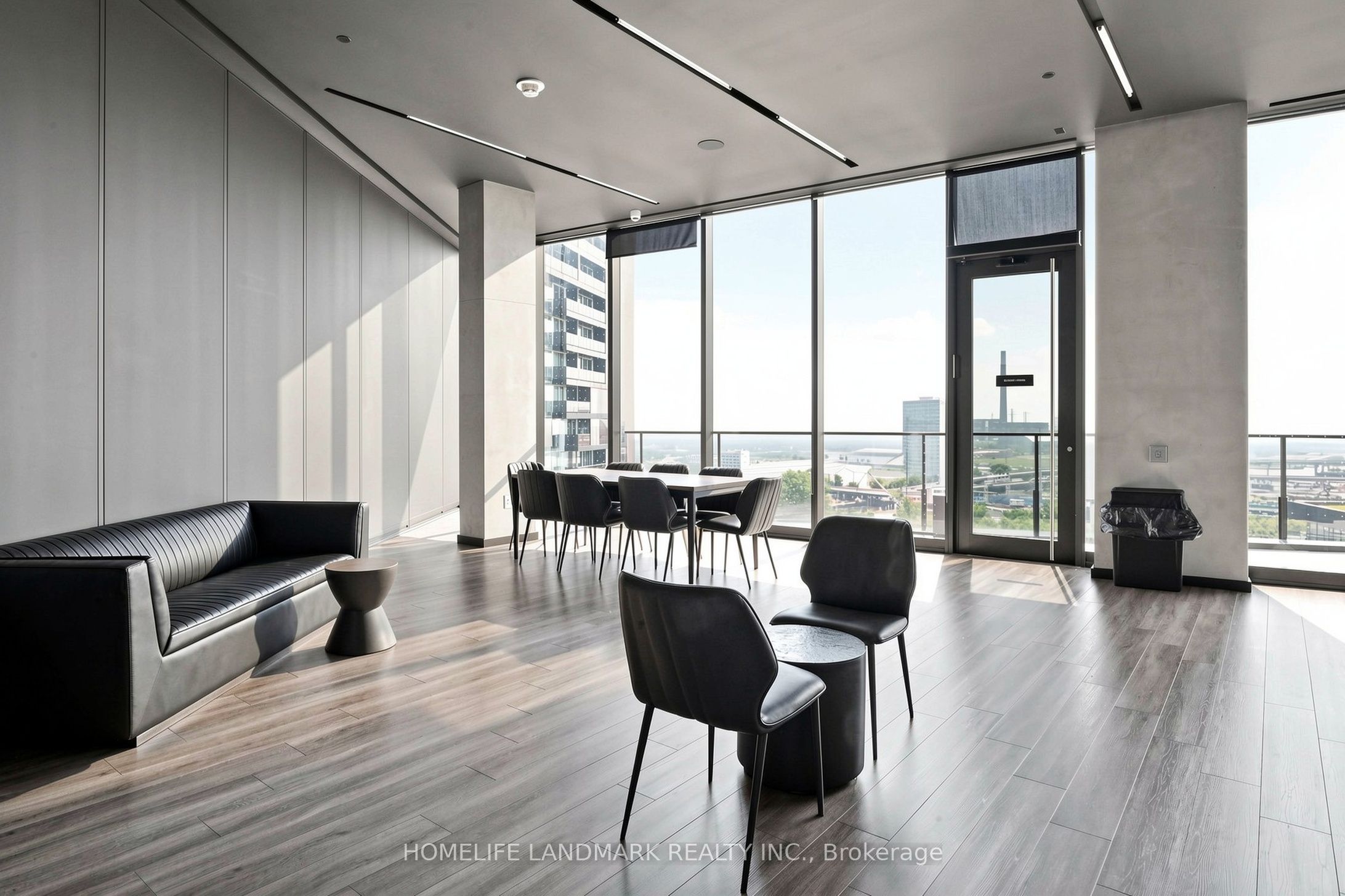 21 Lawren Harris Square 801 Property Photo 28