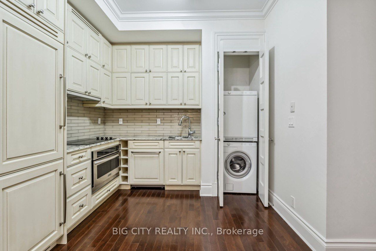 22 Leader Lane 408 Property Photo 10