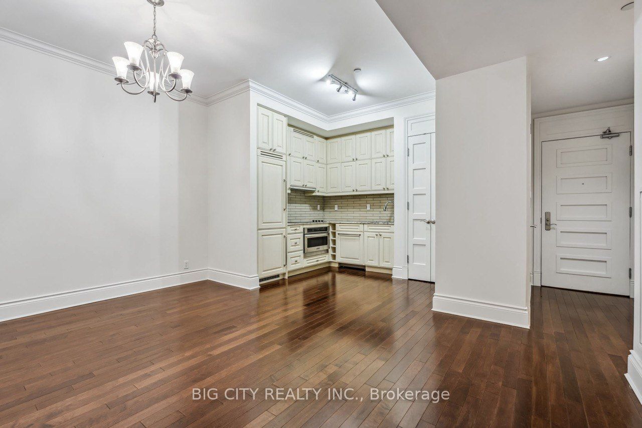 22 Leader Lane 408 Property Photo 11