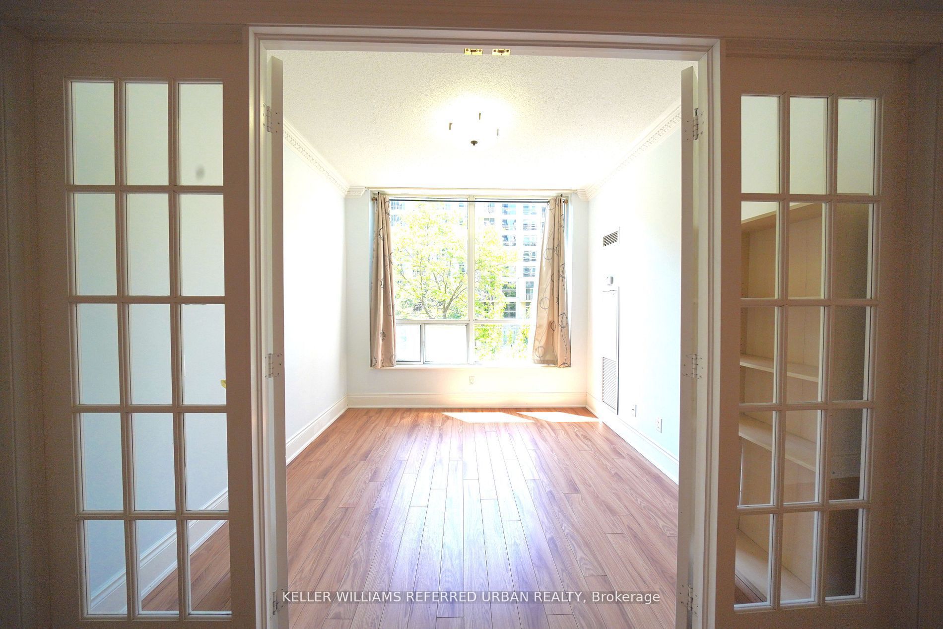 10 Northtown Way 212 Property Photo 10