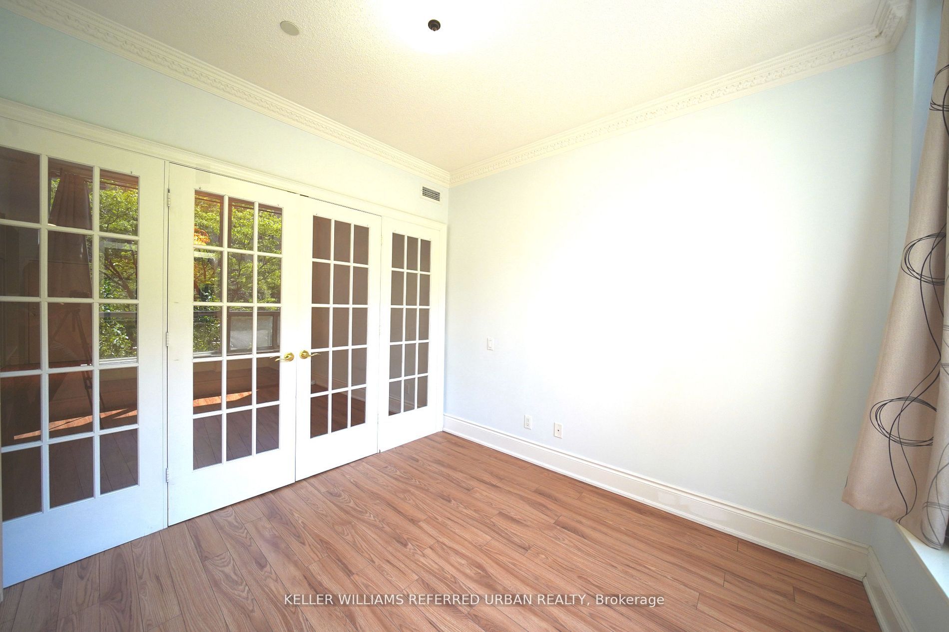 10 Northtown Way 212 Property Photo 11