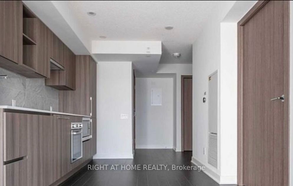17 Bathurst Street 3205 Property Photo 1
