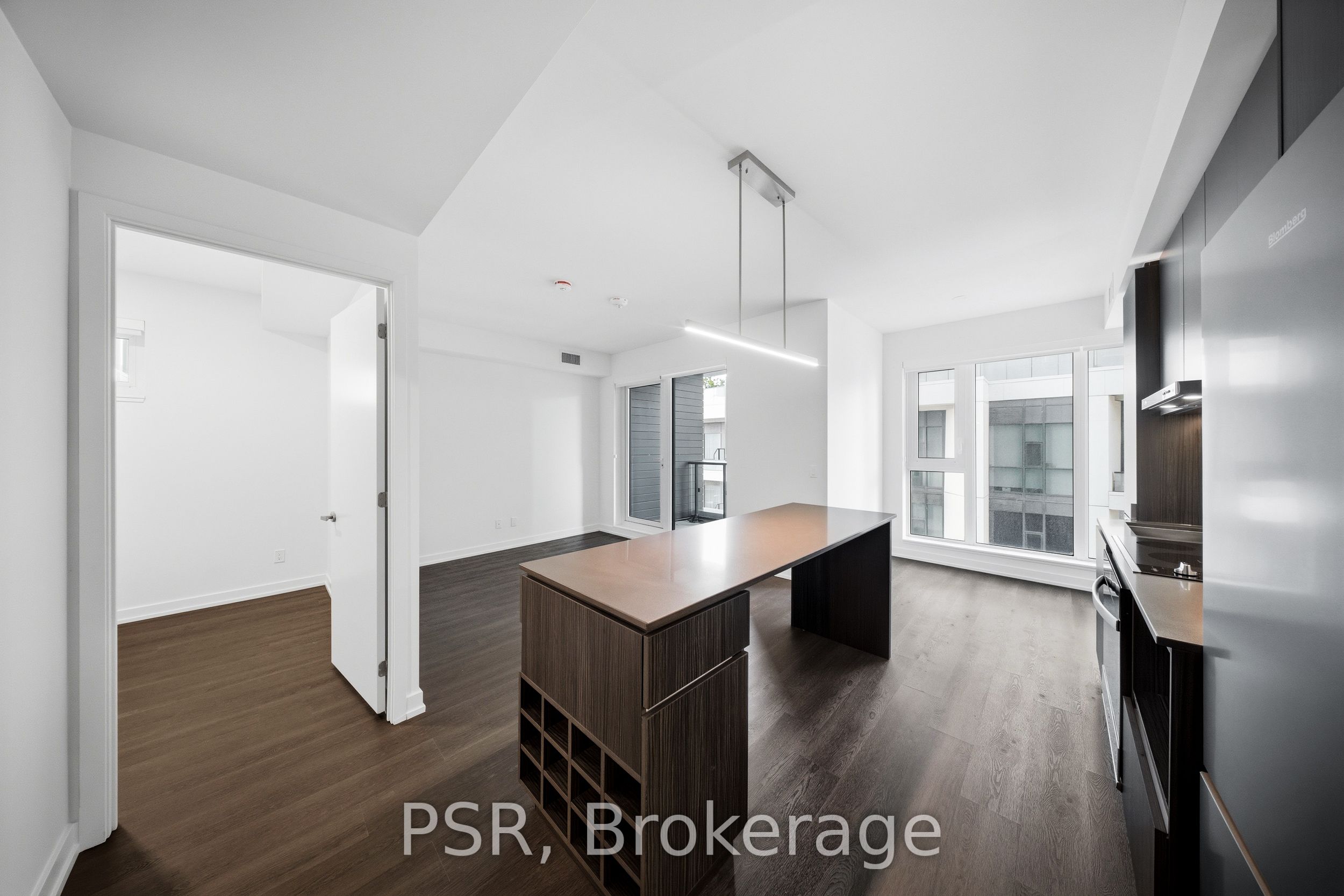 70 Ordnance Street 409 Property Photo 5