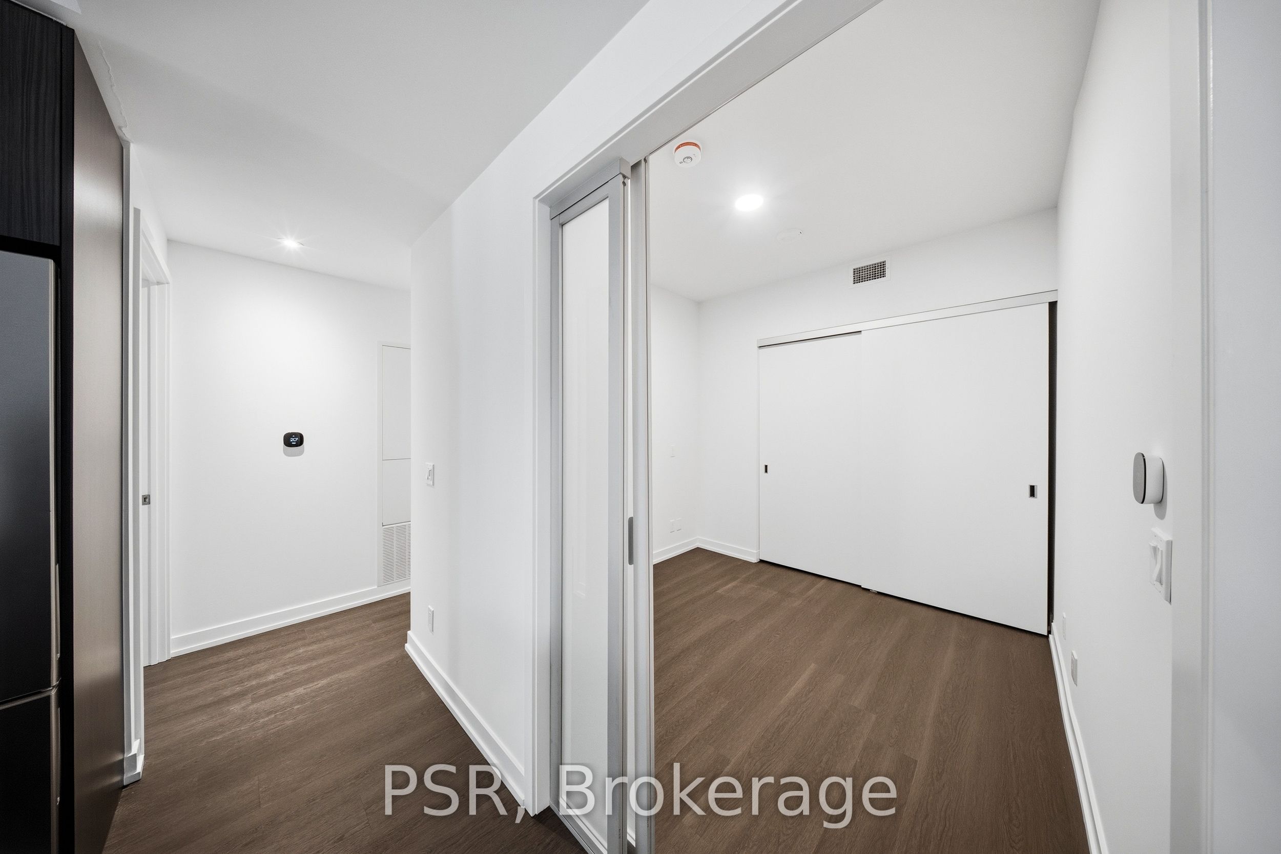70 Ordnance Street 409 Property Photo 18