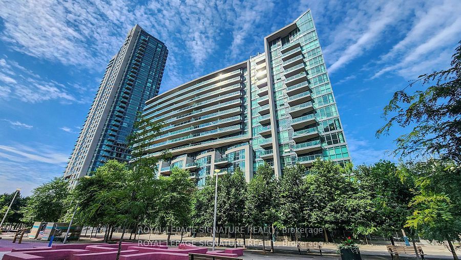 209 Fort York Boulevard 868 Property Photo 16