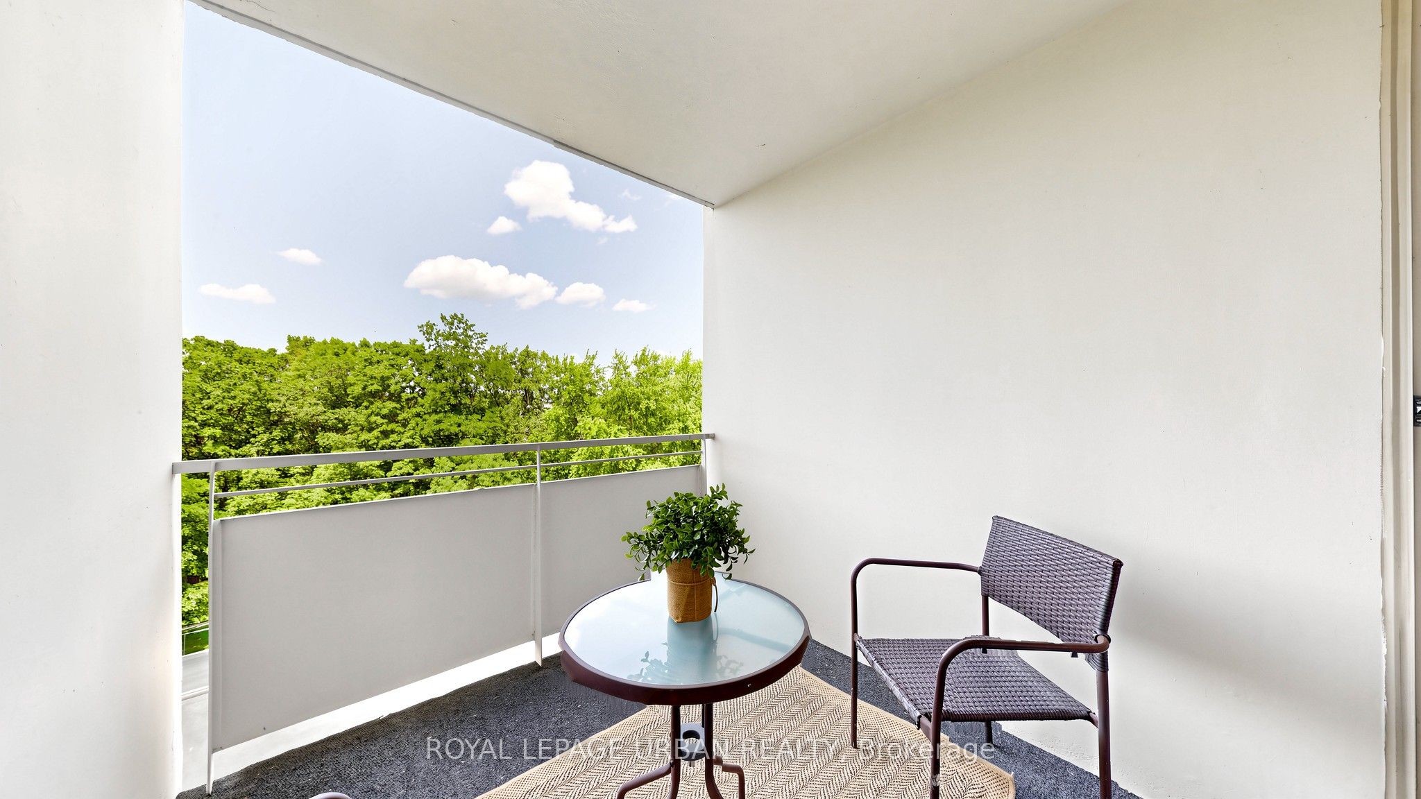 60 Pavane Linkway 602 Property Photo 23