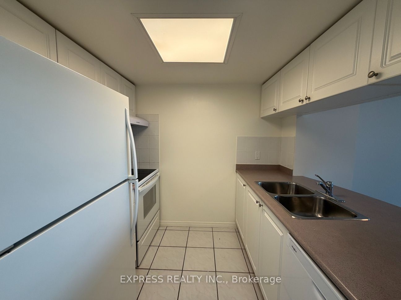 8 Hillcrest Avenue 1902 Property Photo 2