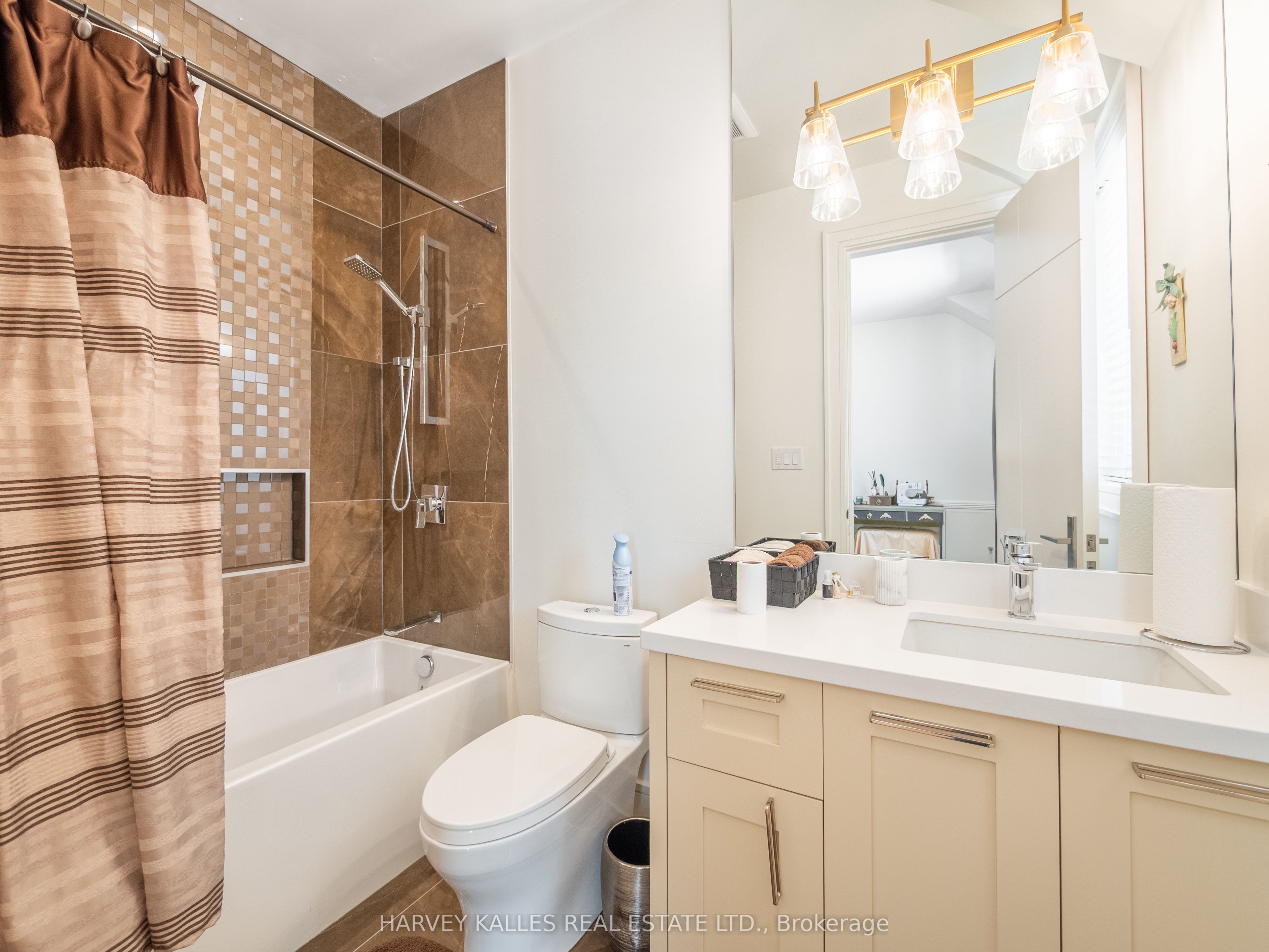 267 Empress Avenue Property Photo 29