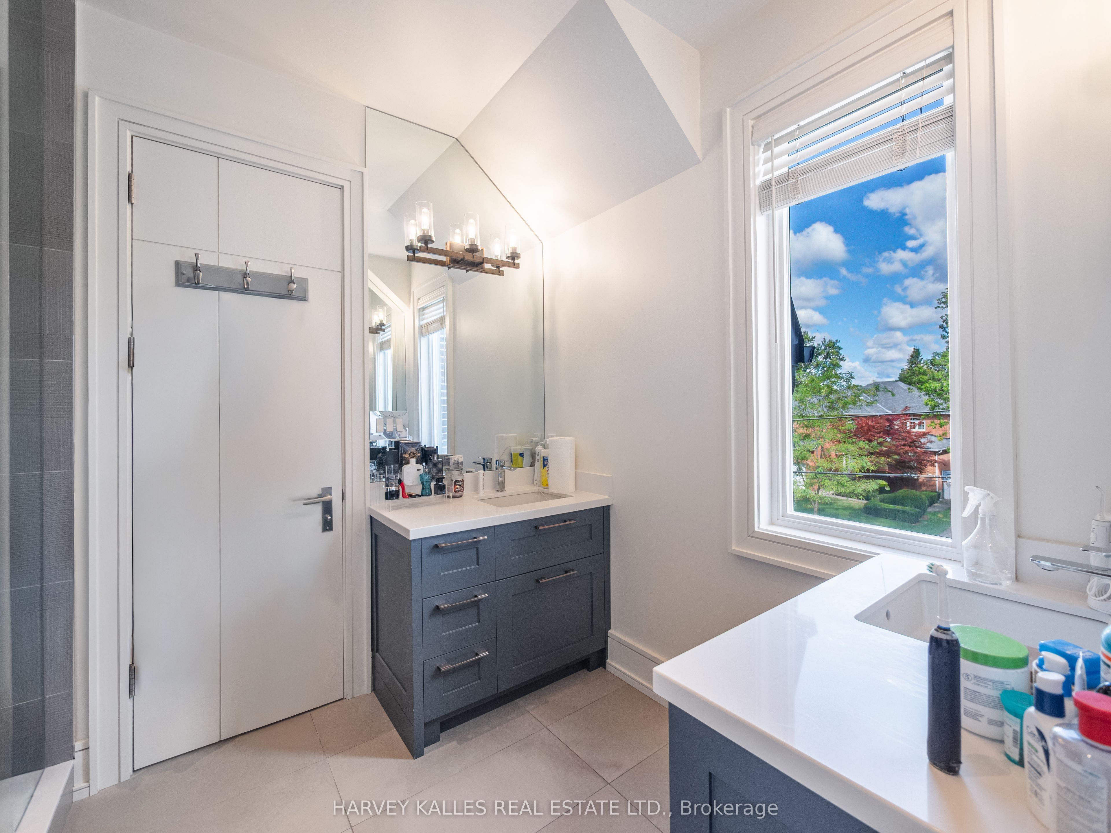 267 Empress Avenue Property Photo 33