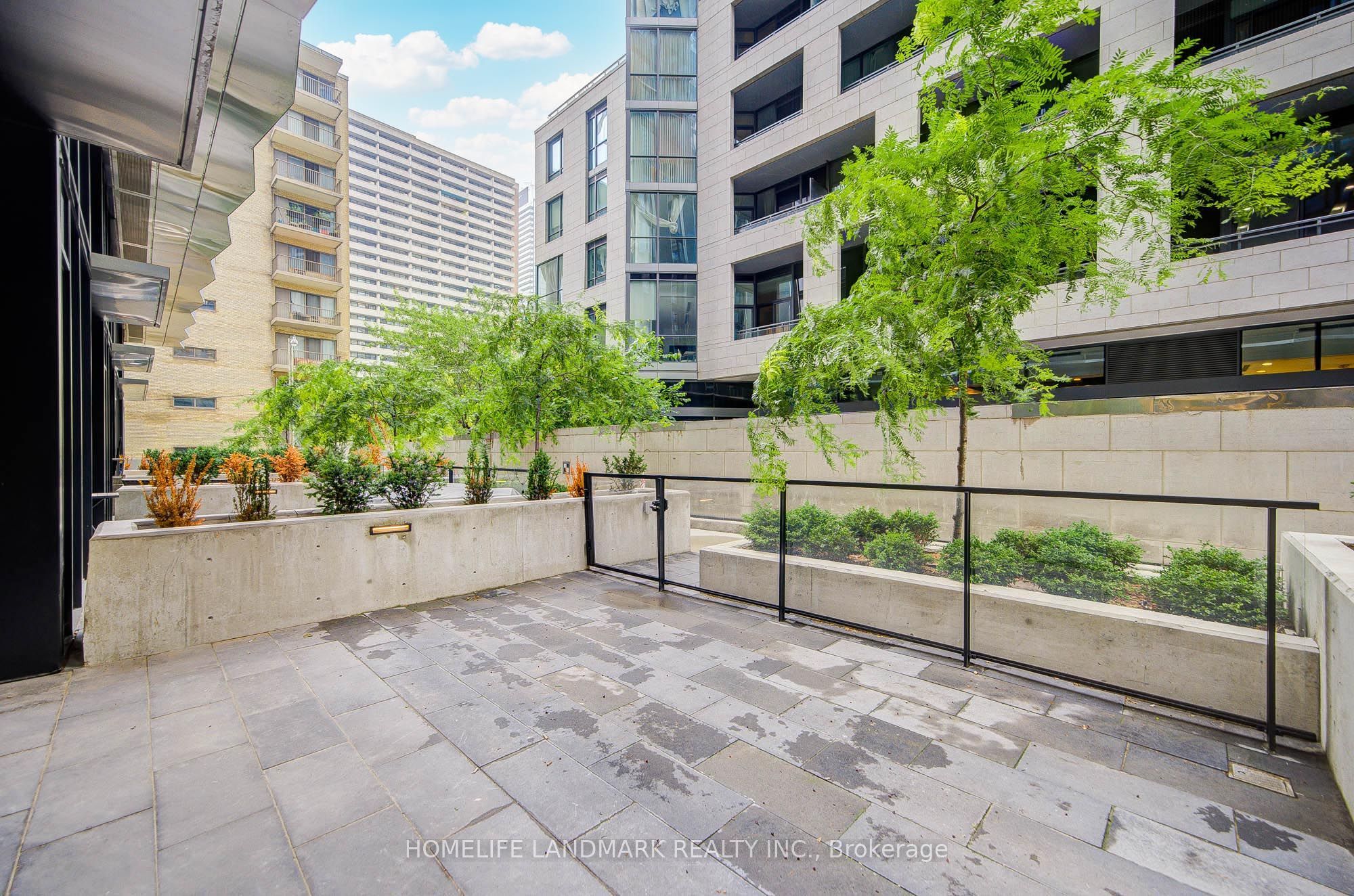 55 Charles Street E Th05 Property Photo 10