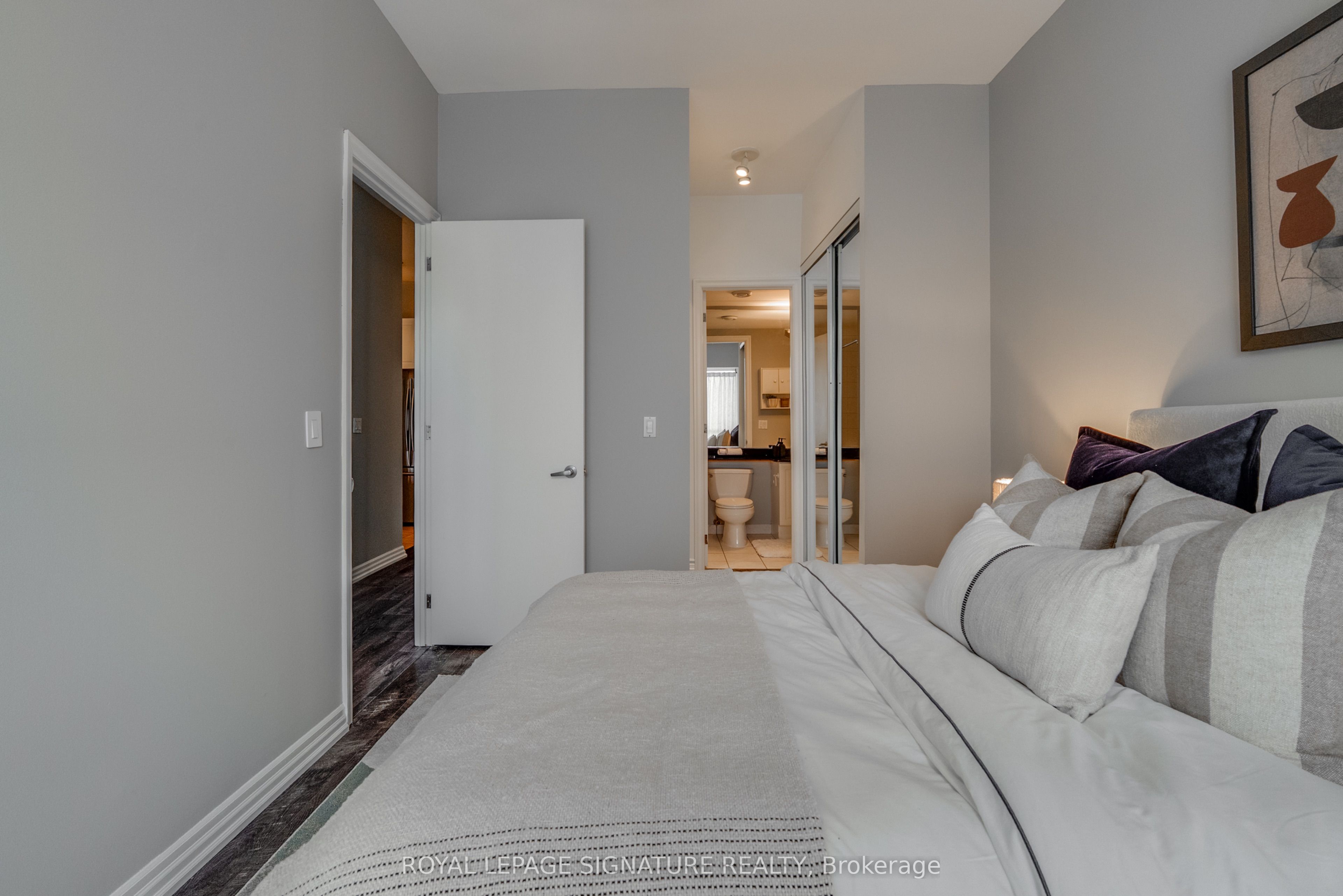 797 Don Mills Road 904 Property Photo 15