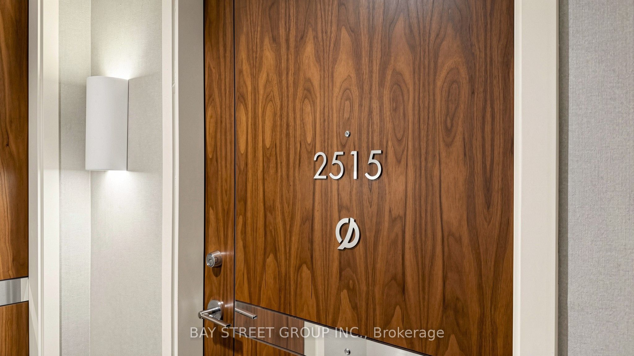 95 Mcmahon Drive 2515 Property Photo 7