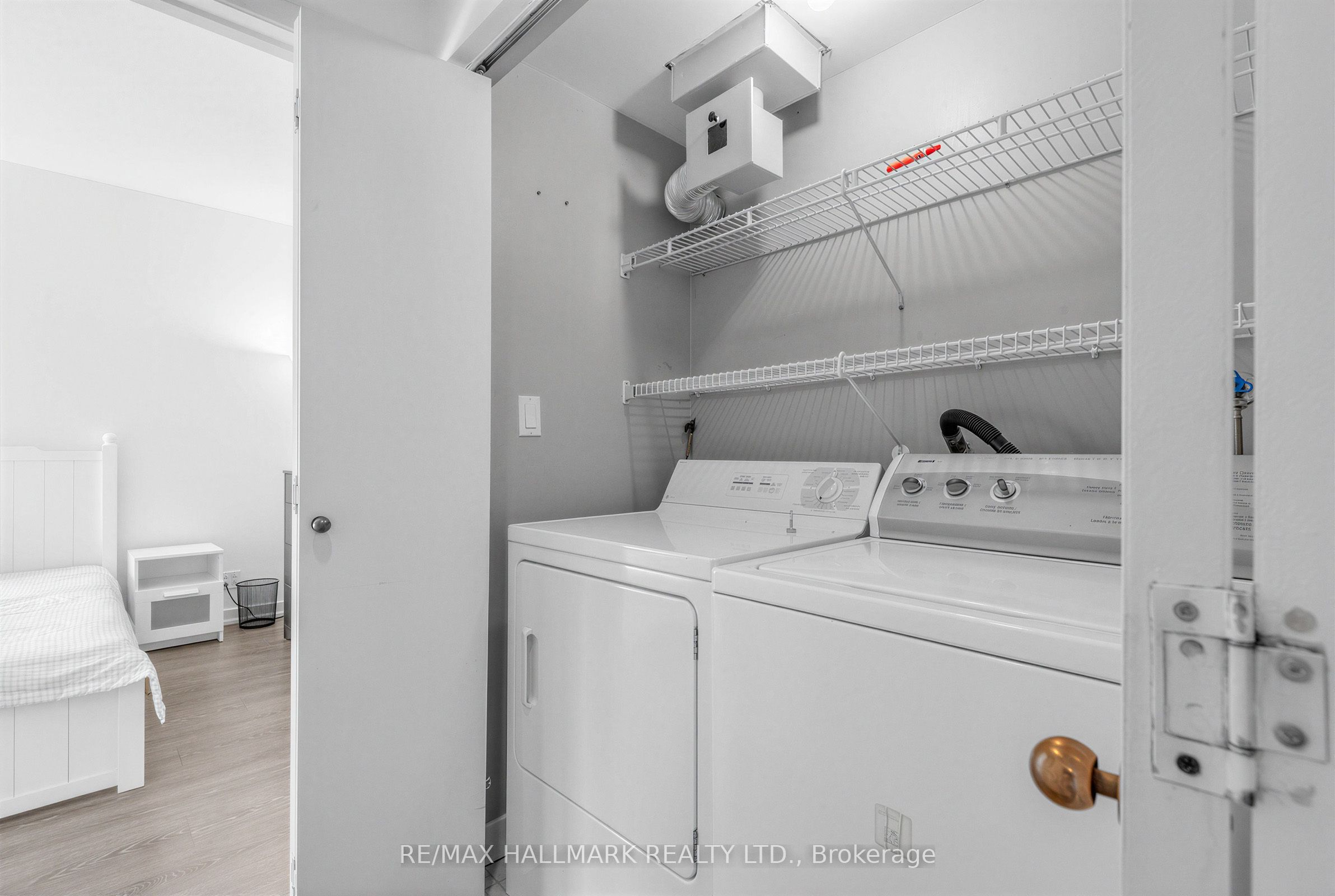 3 Duplex Avenue 102 Property Photo 24