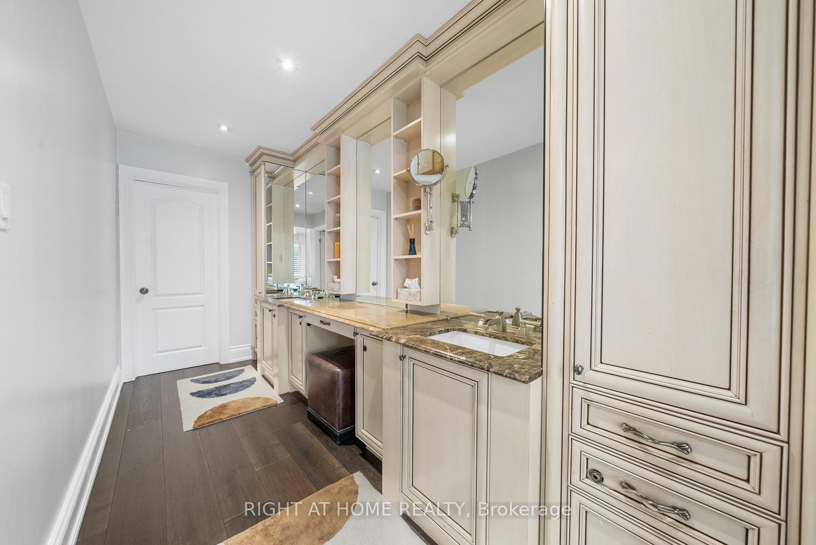 40 Heathview Avenue Property Photo 25