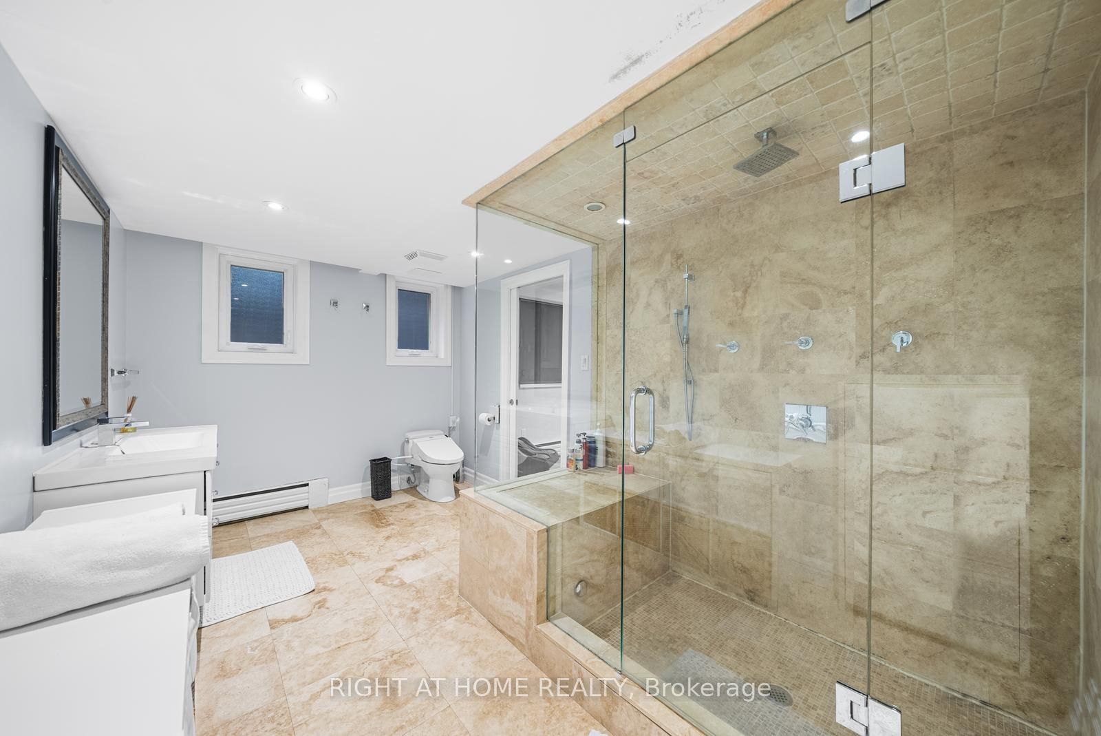 40 Heathview Avenue Property Photo 39