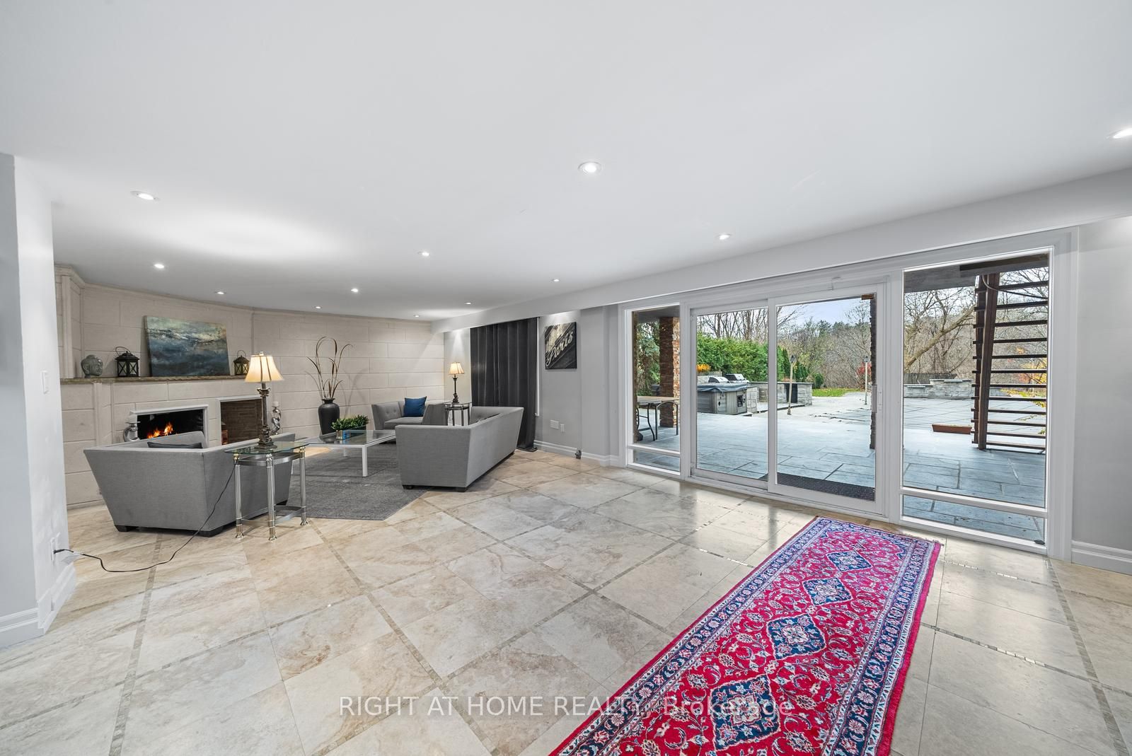 40 Heathview Avenue Property Photo 46