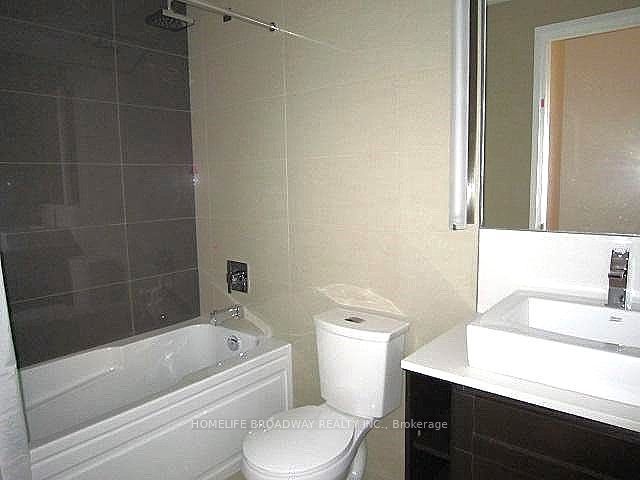 21 Clairtrell Road 401 Property Photo 9