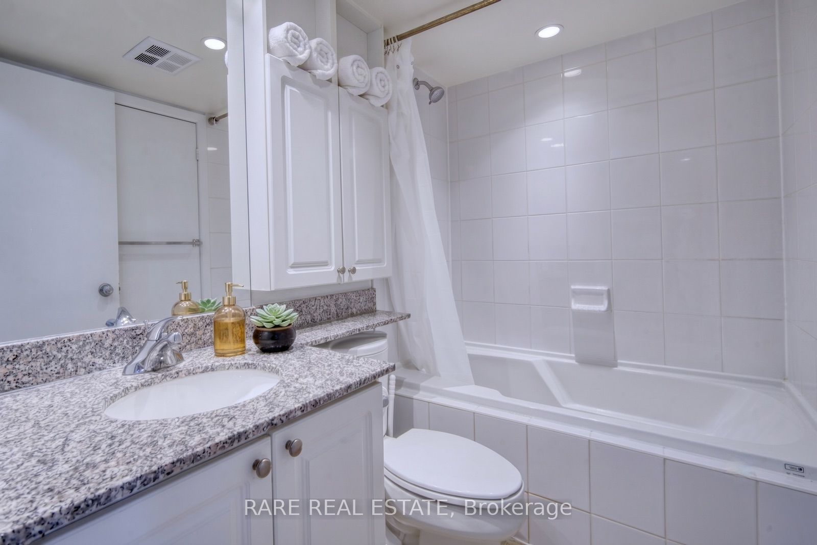 8 Park Road 2209 Property Photo 6