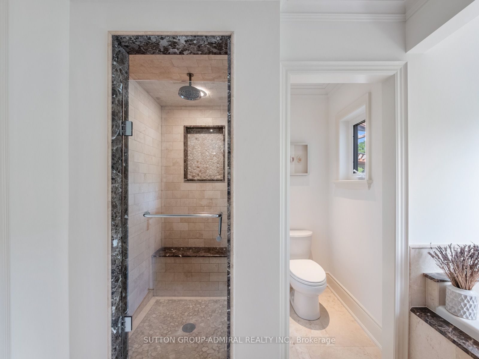 35 Wentworth Avenue Property Photo 27