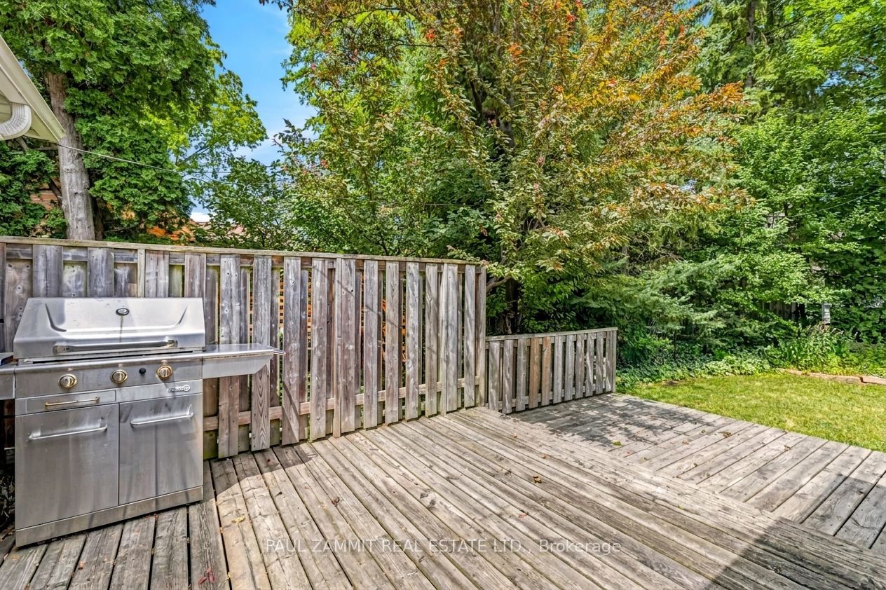 29 Heathview Avenue Property Photo 26