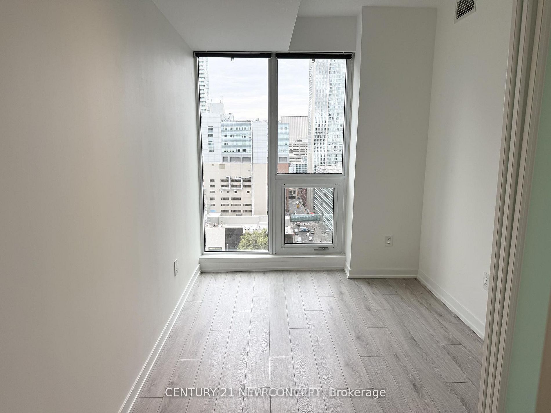 77 Shuter Street 2913 Property Photo 4