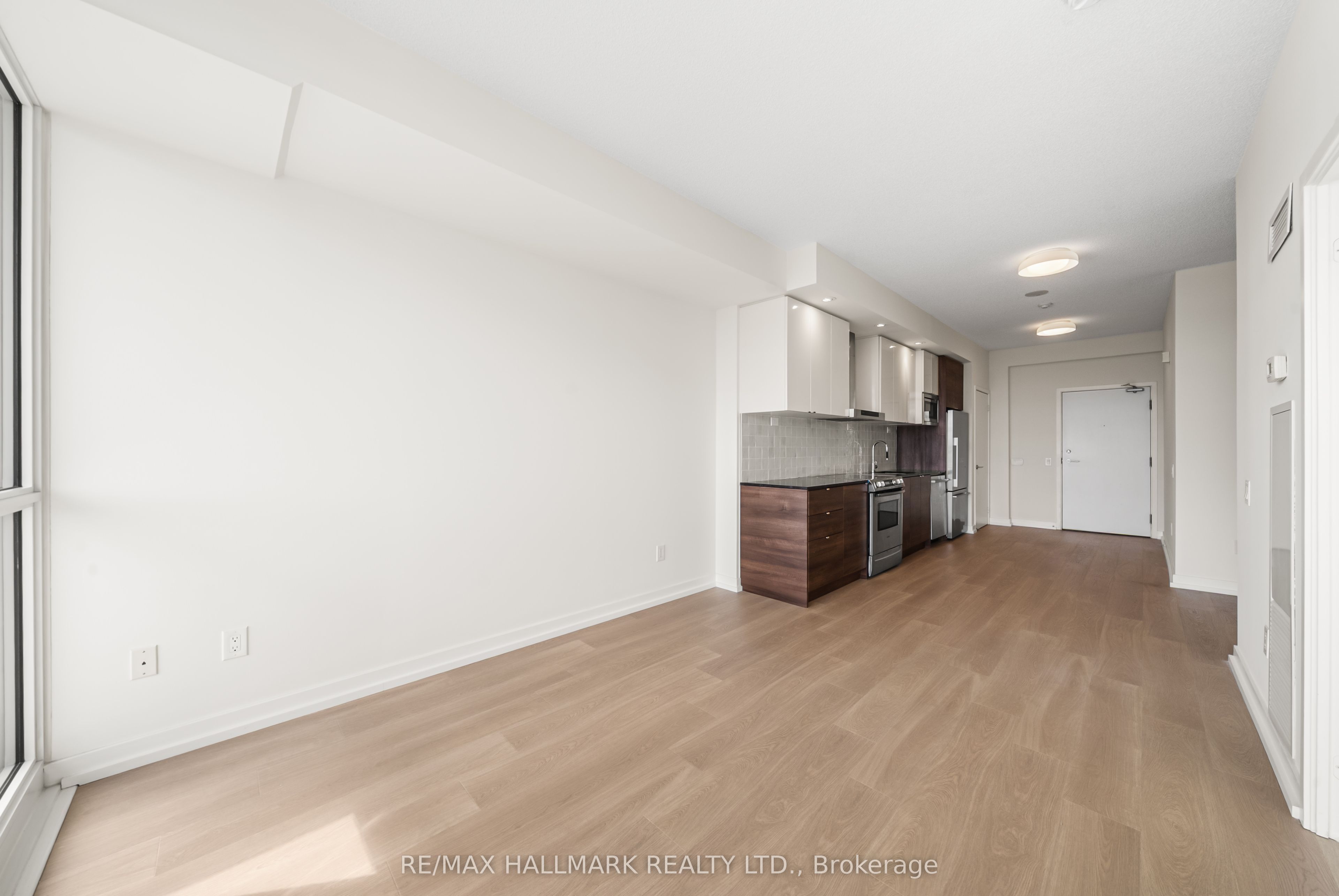 121 Mcmahon Drive 3102 Property Photo 8
