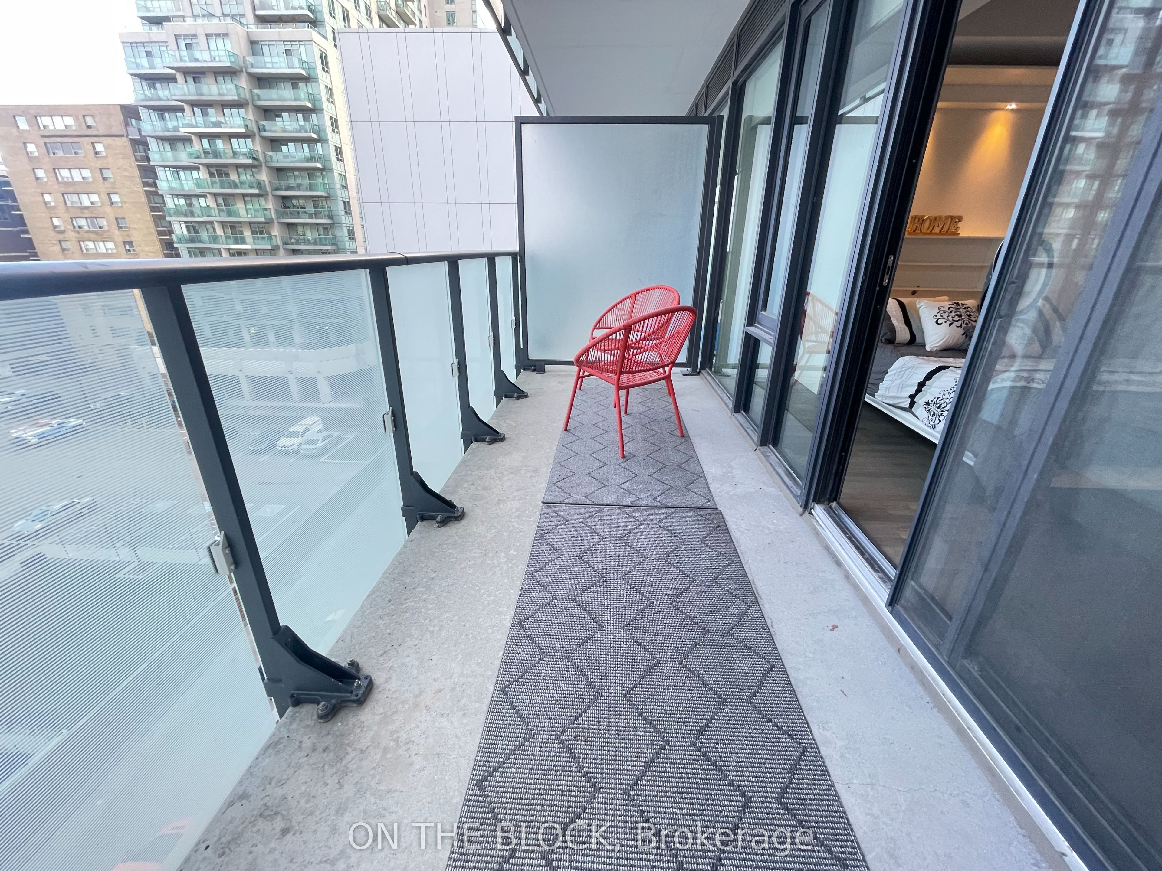 185 Roehampton Avenue 509 Property Photo 18