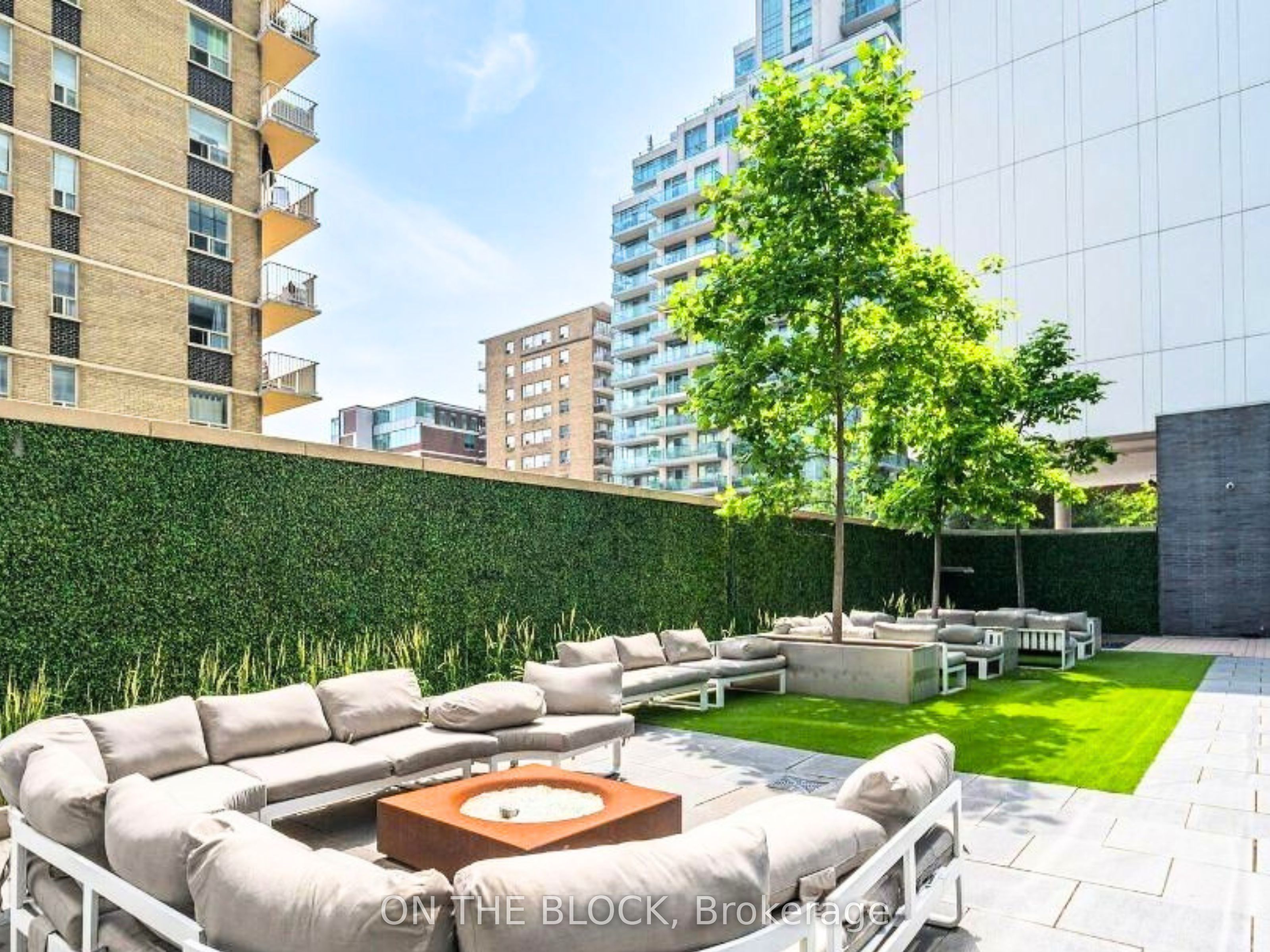 185 Roehampton Avenue 509 Property Photo 20