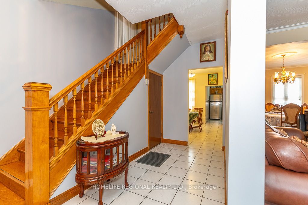 110 Grace Street Property Photo 10