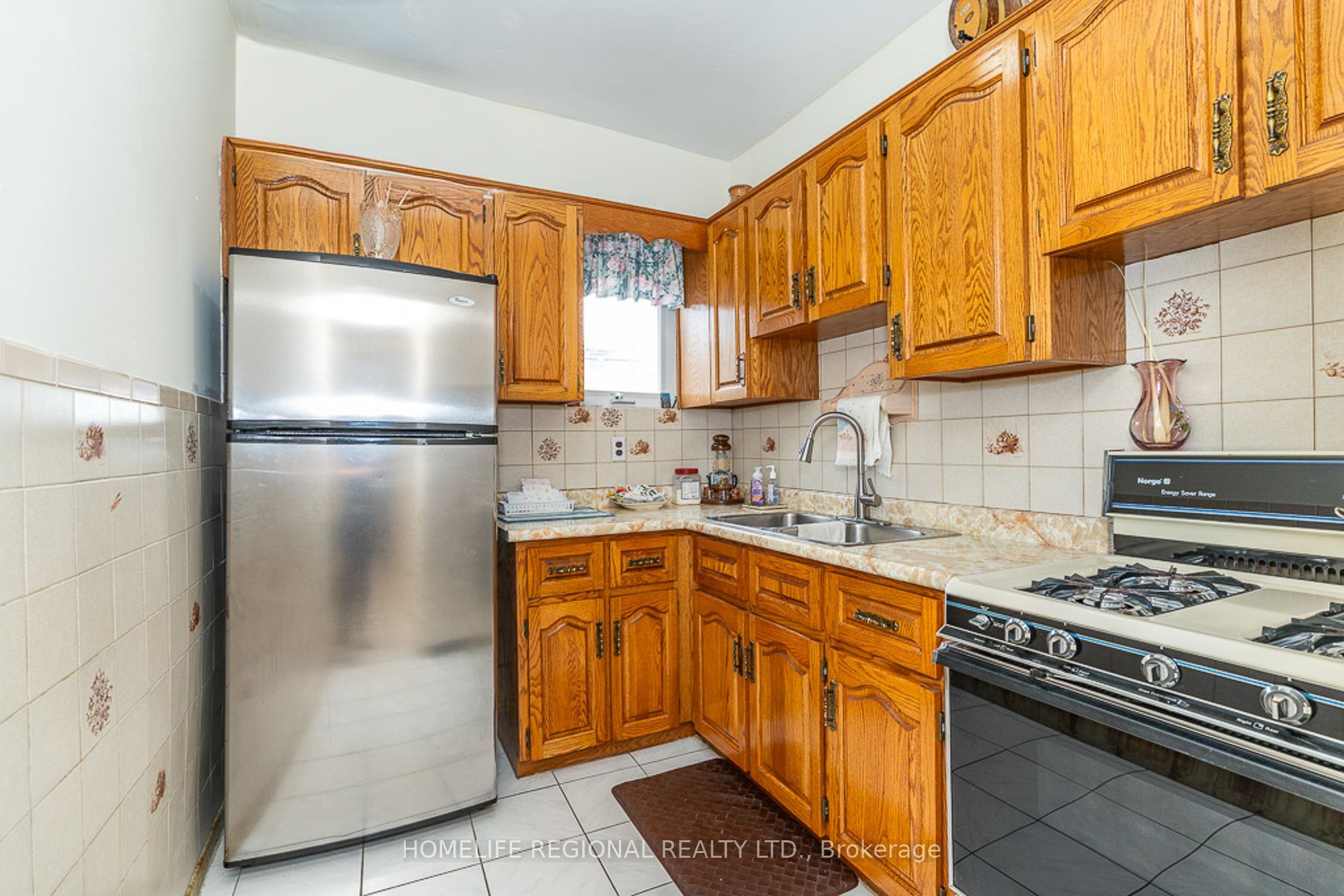 110 Grace Street Property Photo 13