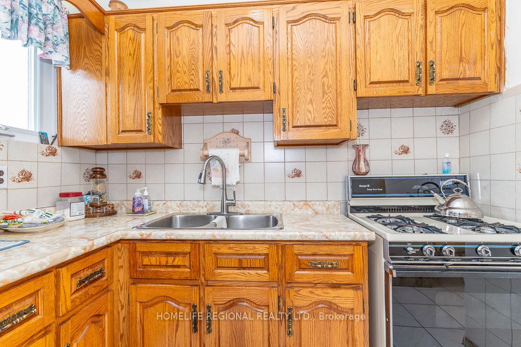 110 Grace Street Property Photo 14
