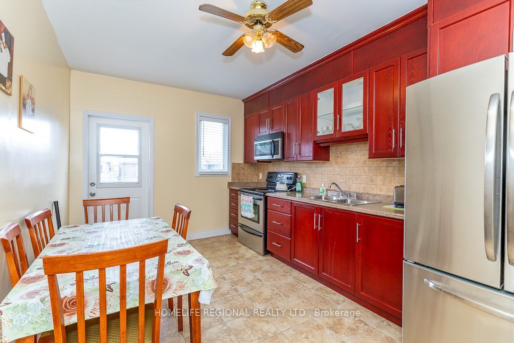110 Grace Street Property Photo 16