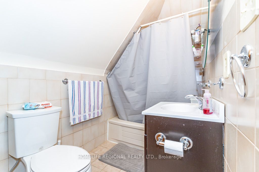110 Grace Street Property Photo 27