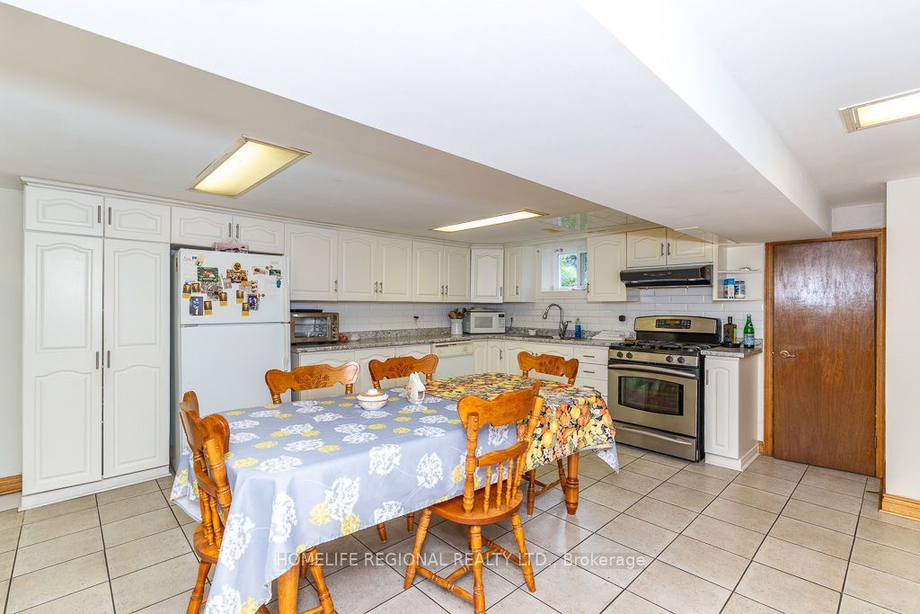 110 Grace Street Property Photo 31
