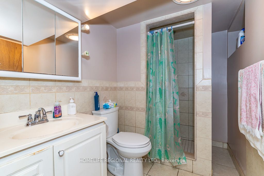 110 Grace Street Property Photo 32