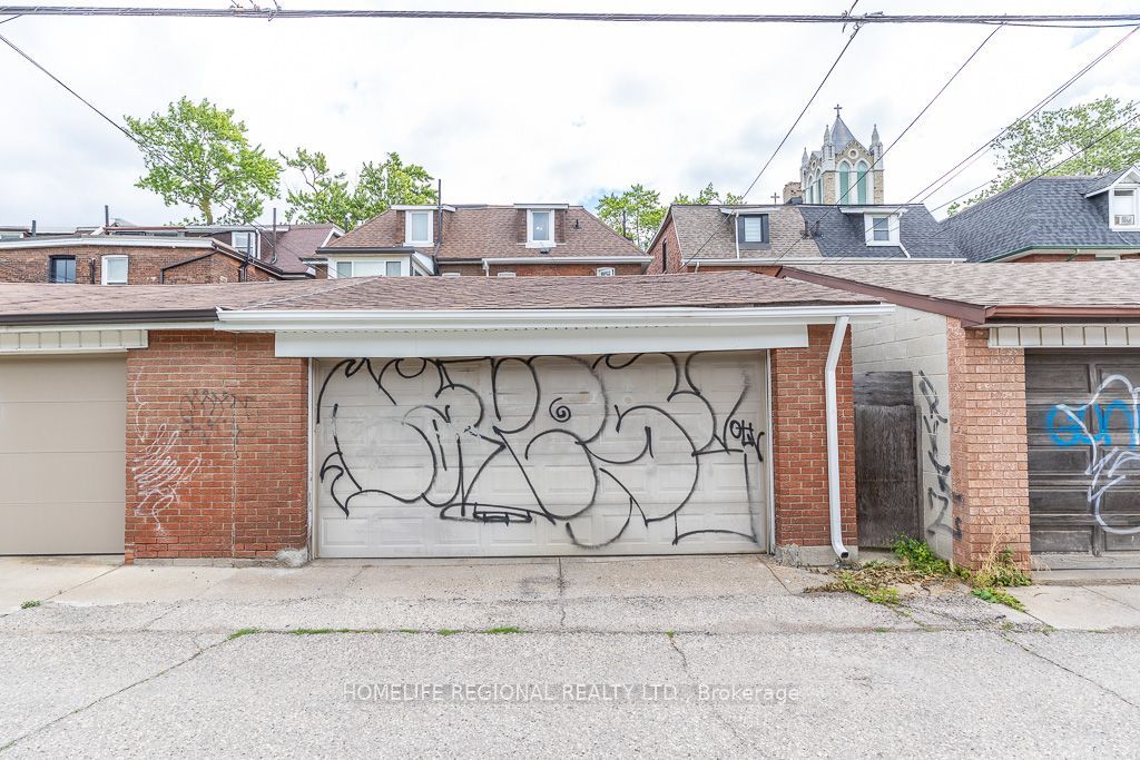 110 Grace Street Property Photo 35