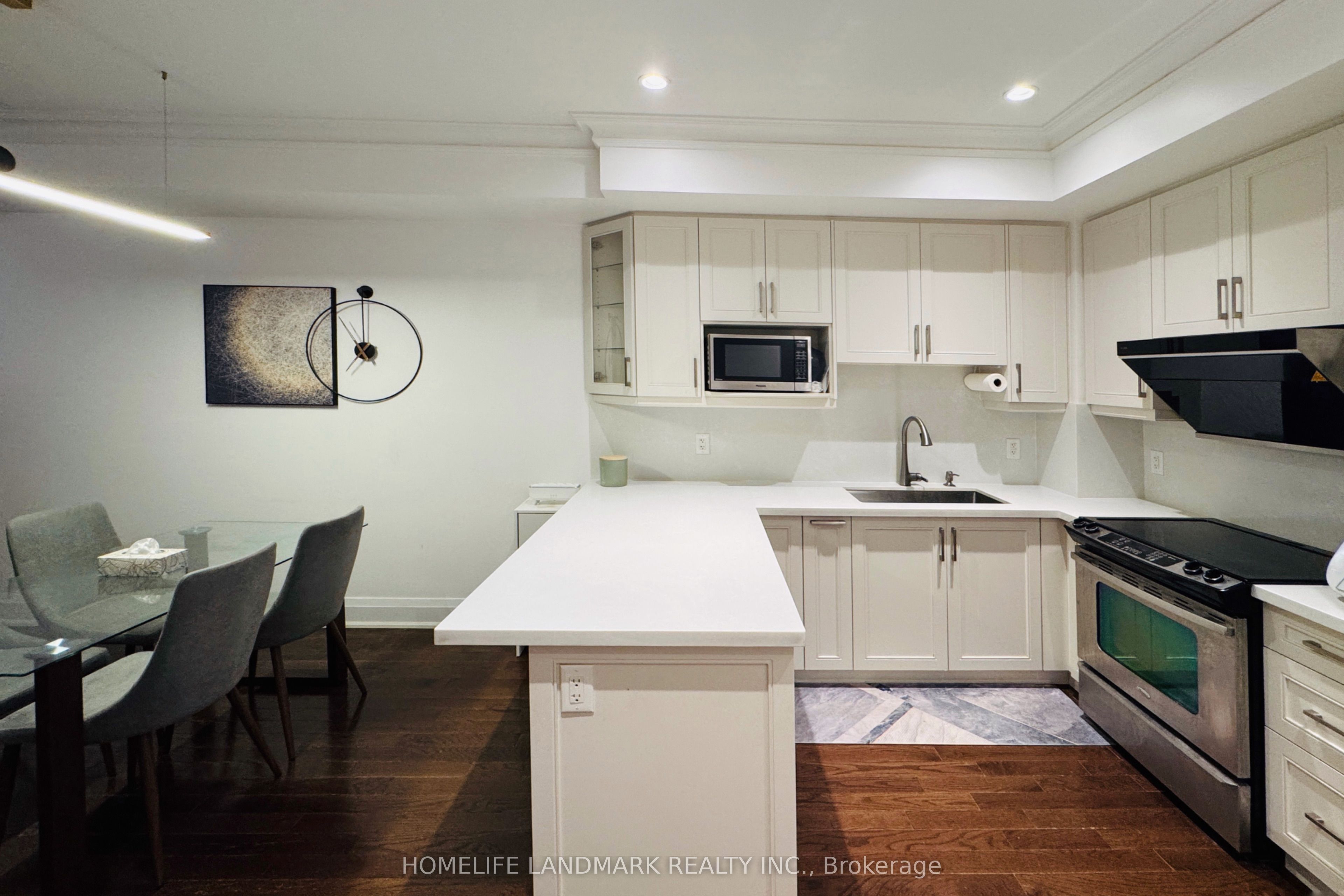 7 Oakburn Crescent 15 Property Photo 7
