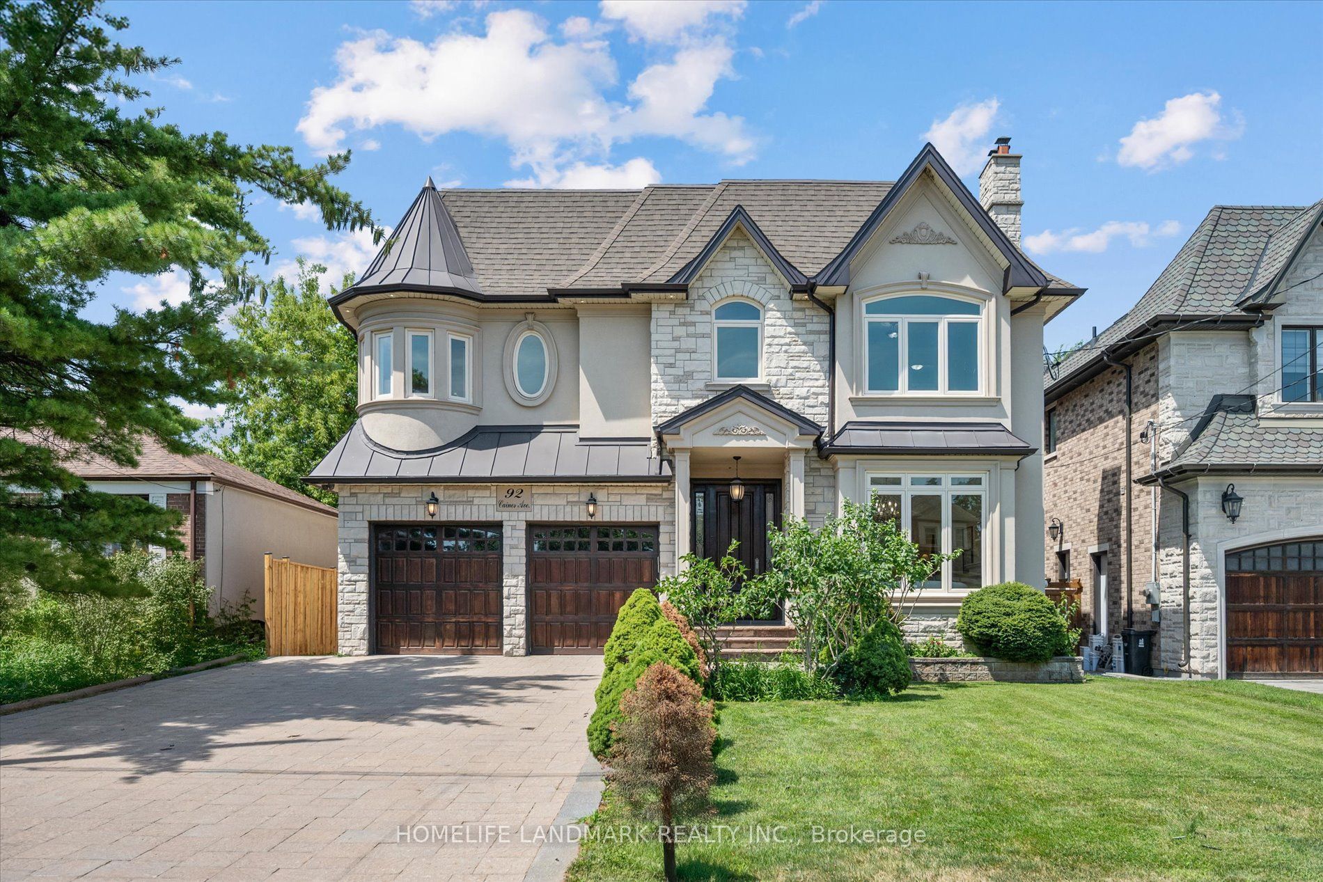 92 Caines Avenue Property Photo 1