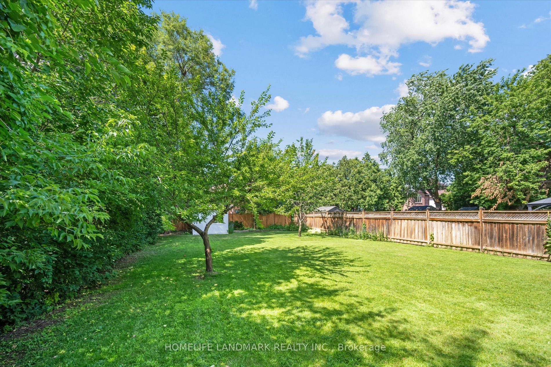 92 Caines Avenue Property Photo 43