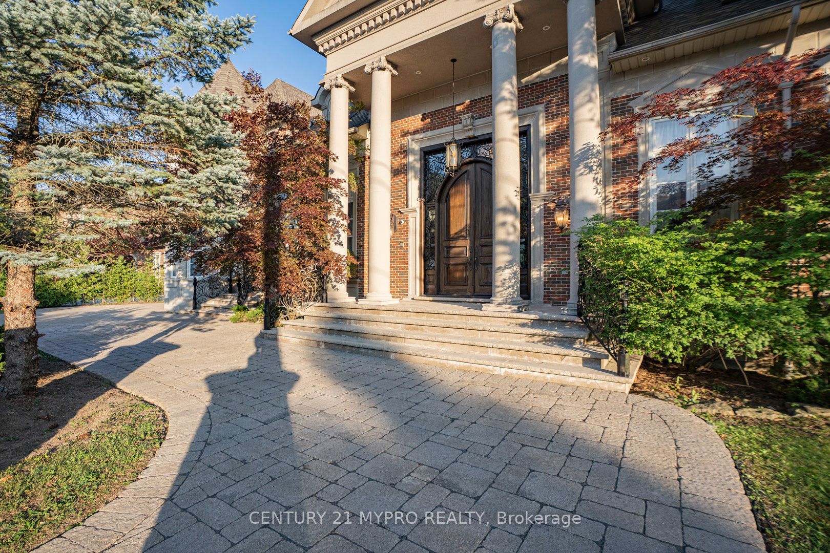 5 Saintfield Avenue Property Photo 3