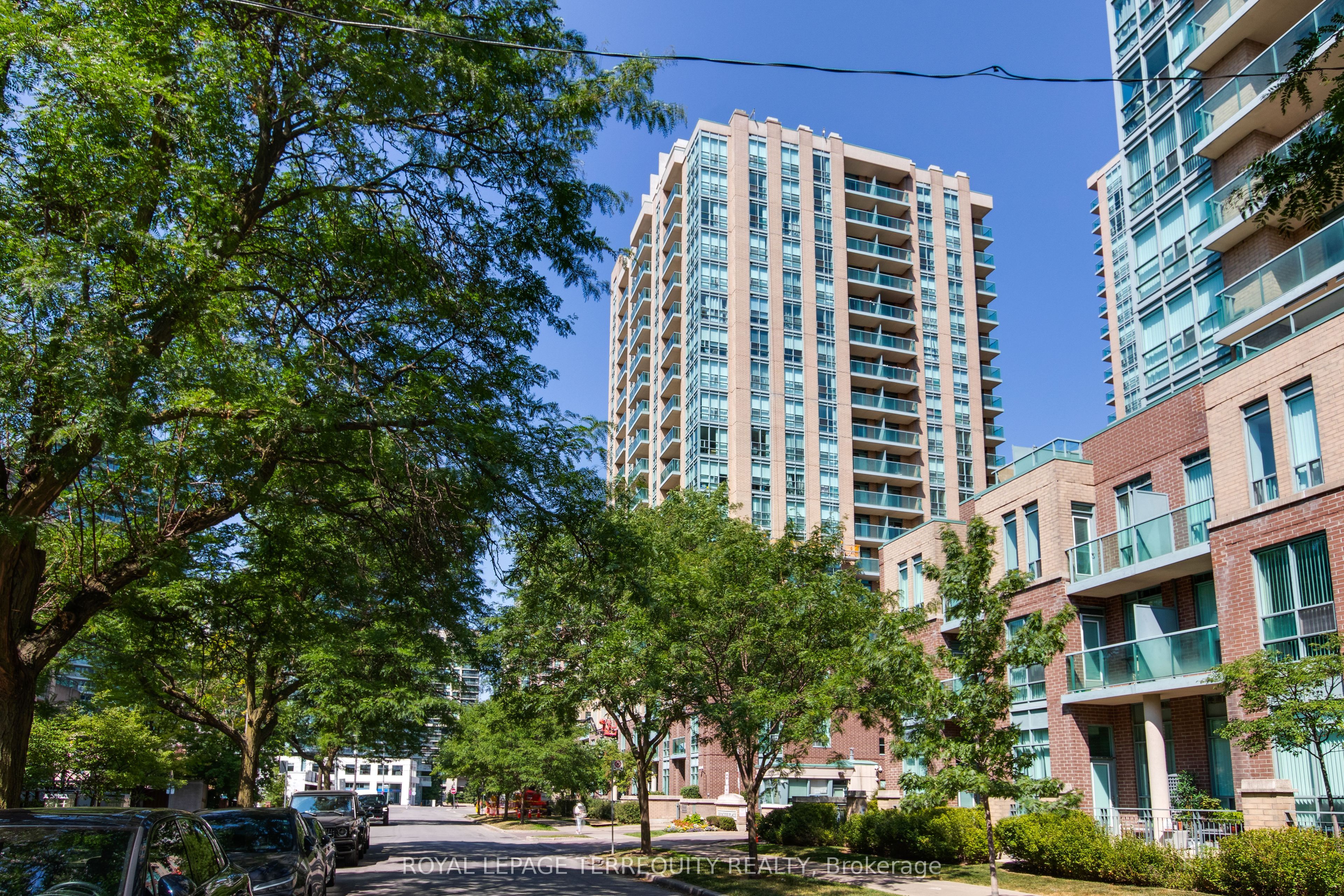 20 Olive Avenue Ph07 Property Photo 1